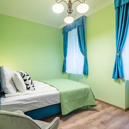 Pozsonyi By Stn * Budapest