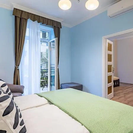 Pozsonyi By Stn Budapest