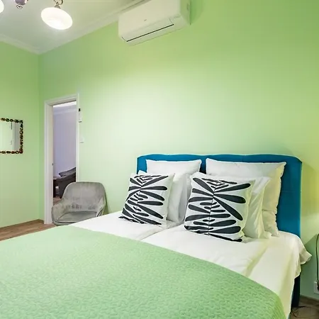 Apartment Pozsonyi By Stn Budapest